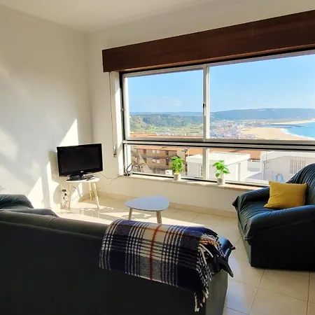 Spacious In With Sea View Apartment Nazare