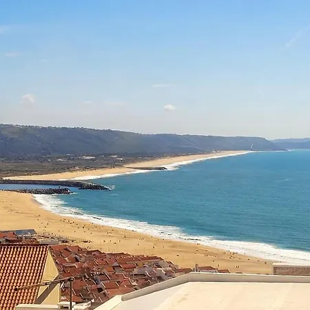 Spacious In With Sea View * Nazare