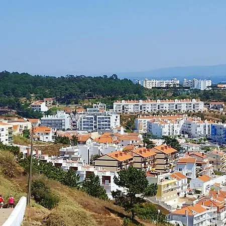 Spacious In With Sea View Nazare